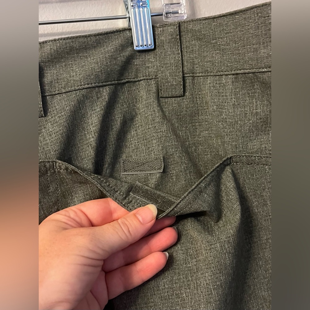 Duluth Trading Company Pants Men’s 42 X 32 Stretch Gray Green Flex  Work Outdoor - Picture 8 of 10